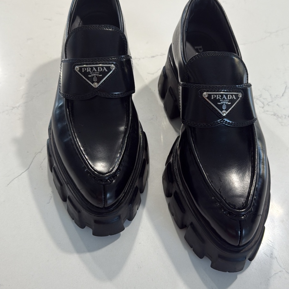 Prada Monolith Pointy women shoes - Picture 2 of 11